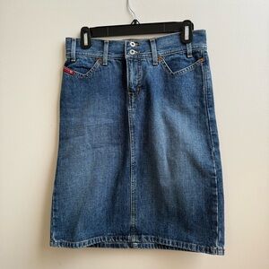 Guess Knee Length Denim Skirt Cotton Jean Size 6